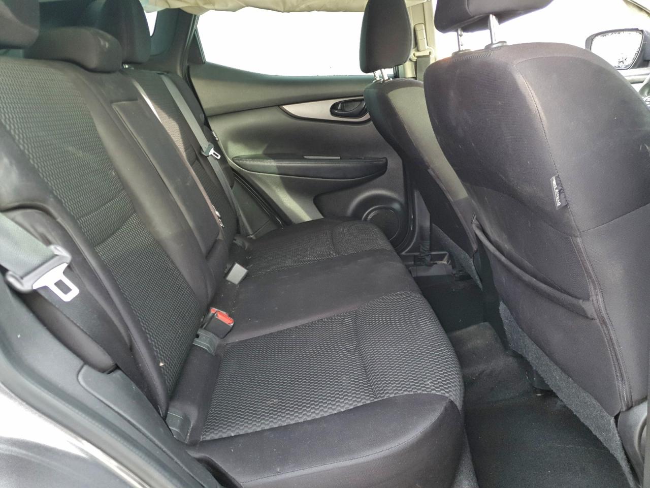 2020 NISSAN ROGUE SPORT S photo 11