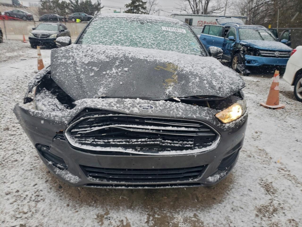 2015 FORD FUSION SE photo 9