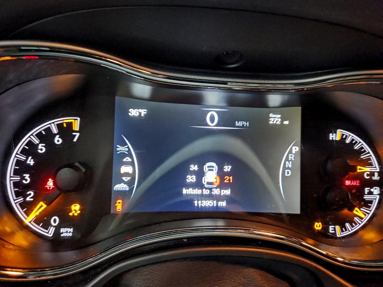 2019 JEEP GRAND CHEROKEE LIMITED photo 25