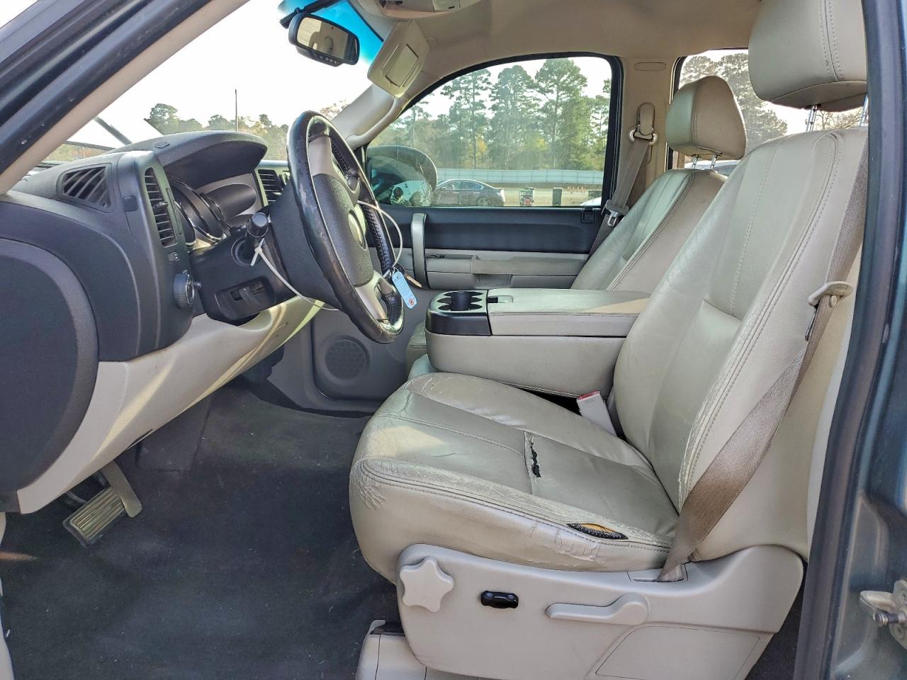 2009 CHEVROLET SILVERADO C1500 LT photo 7