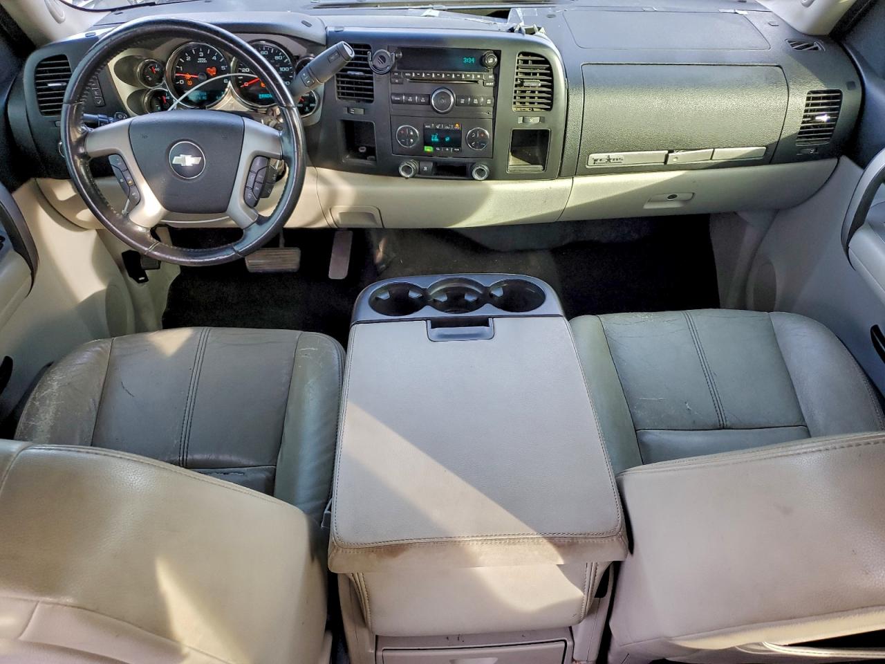 2009 CHEVROLET SILVERADO C1500 LT photo 8