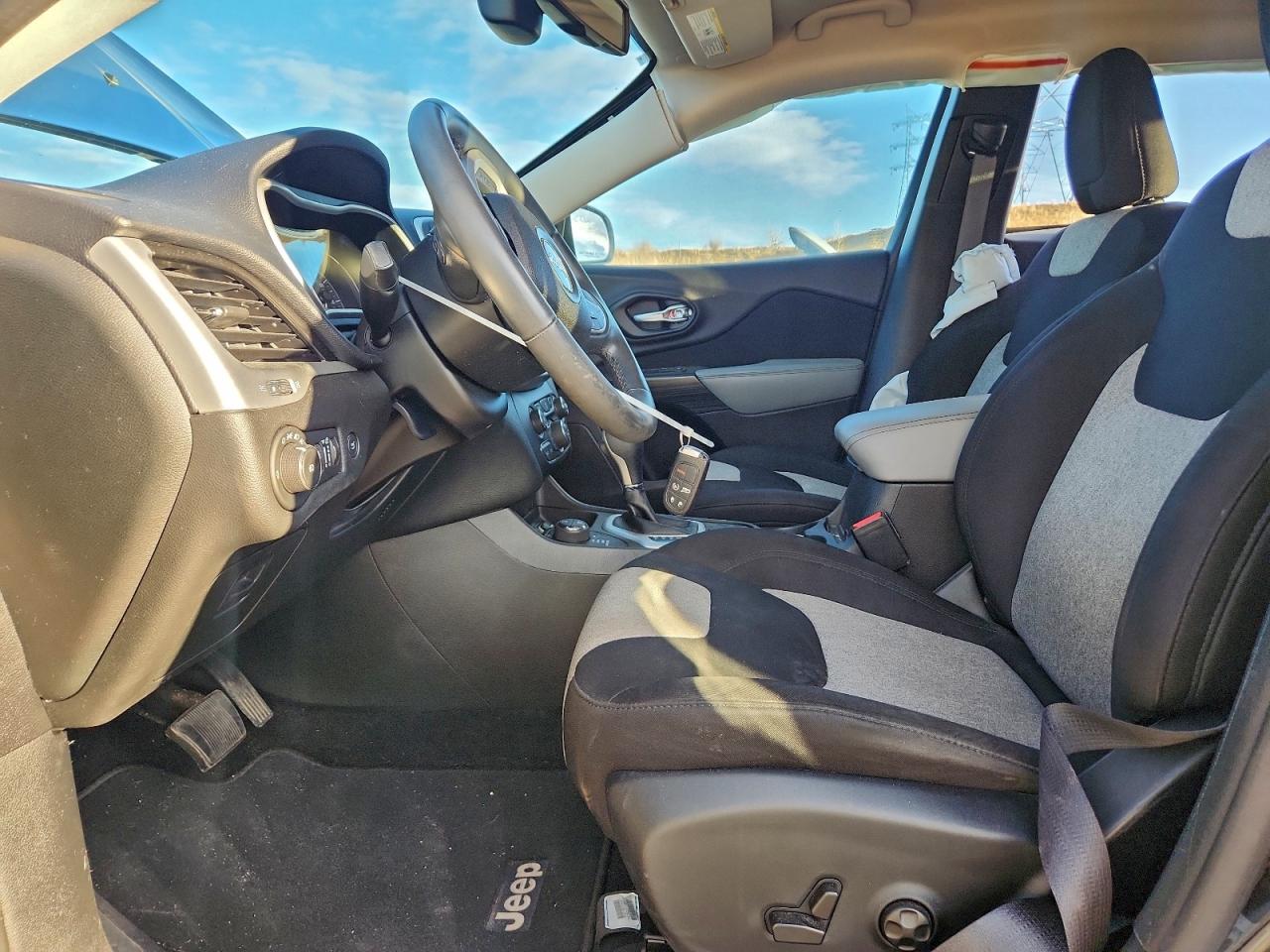 2014 JEEP CHEROKEE LATITUDE photo 7