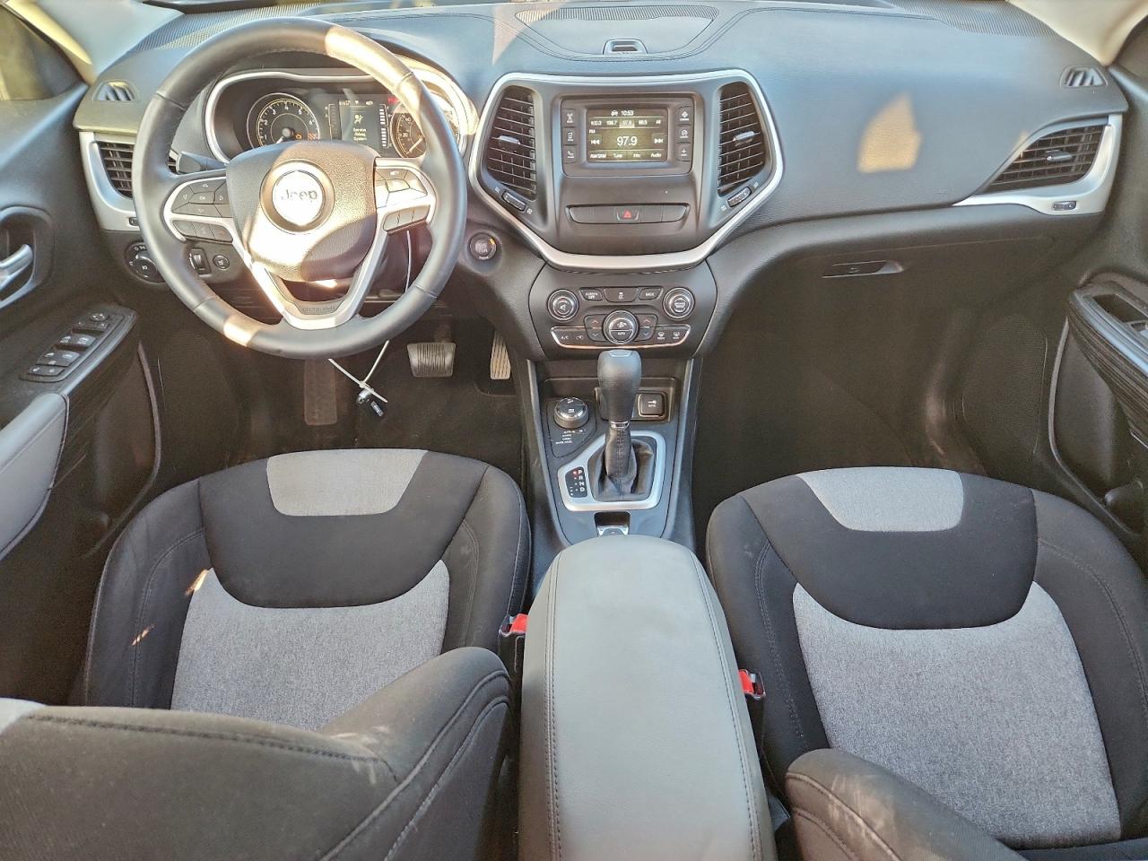 2014 JEEP CHEROKEE LATITUDE photo 8