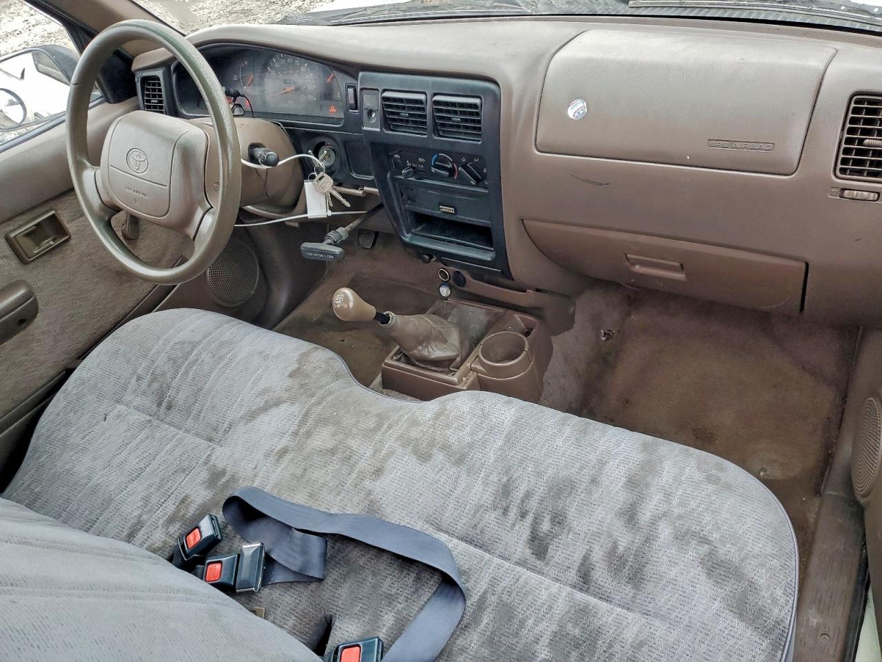 1998 TOYOTA TACOMA photo 29