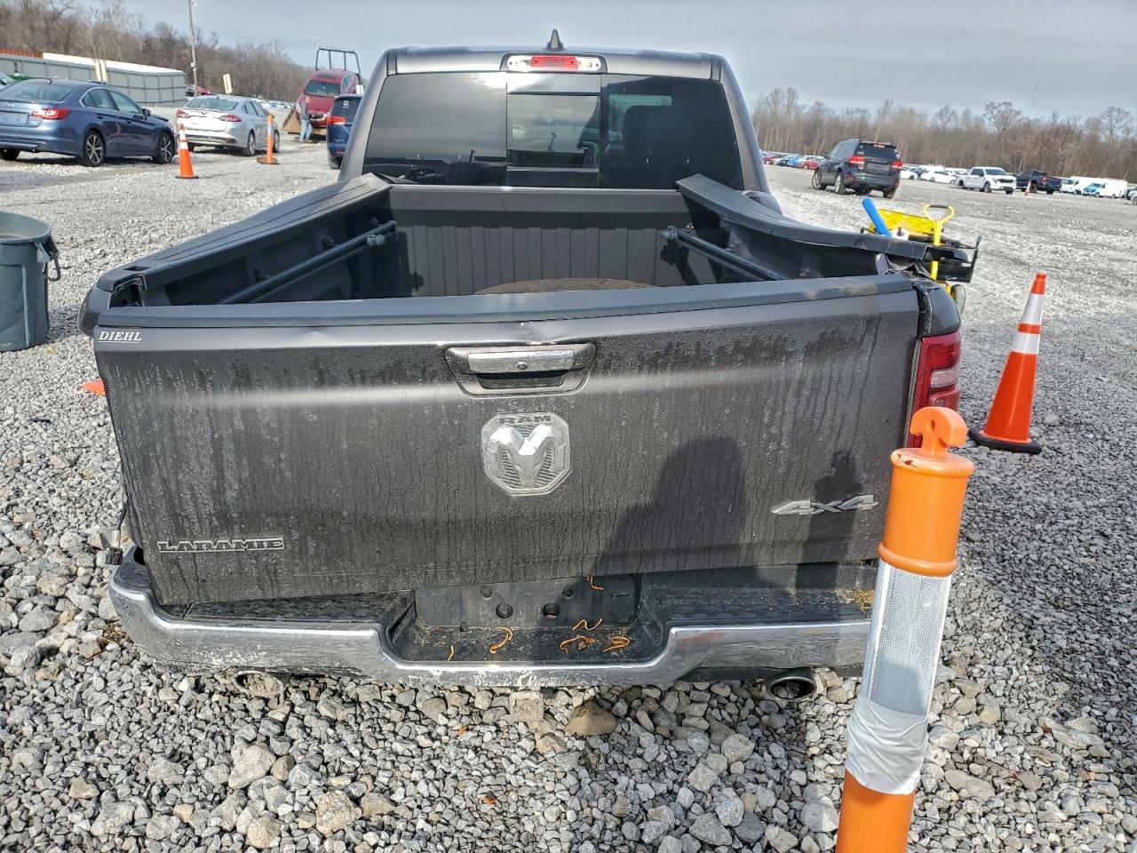 2021 RAM 1500 LARAMIE photo 6