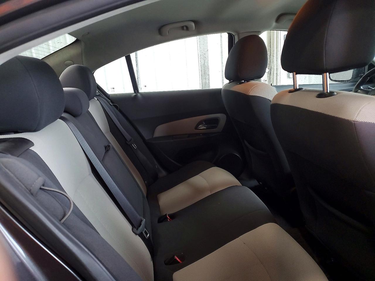 2011 CHEVROLET CRUZE LS photo 19