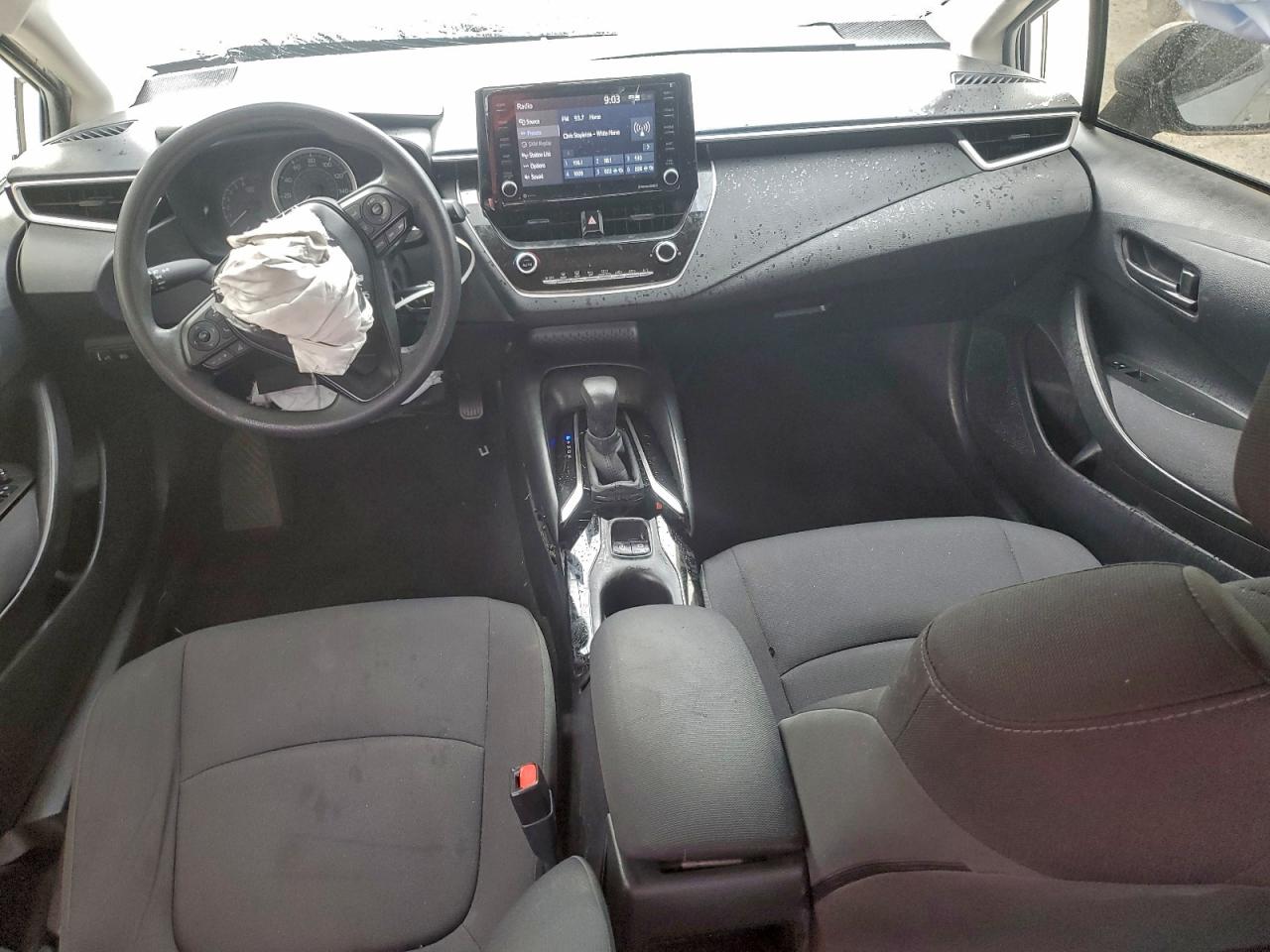 2022 TOYOTA COROLLA LE photo 8