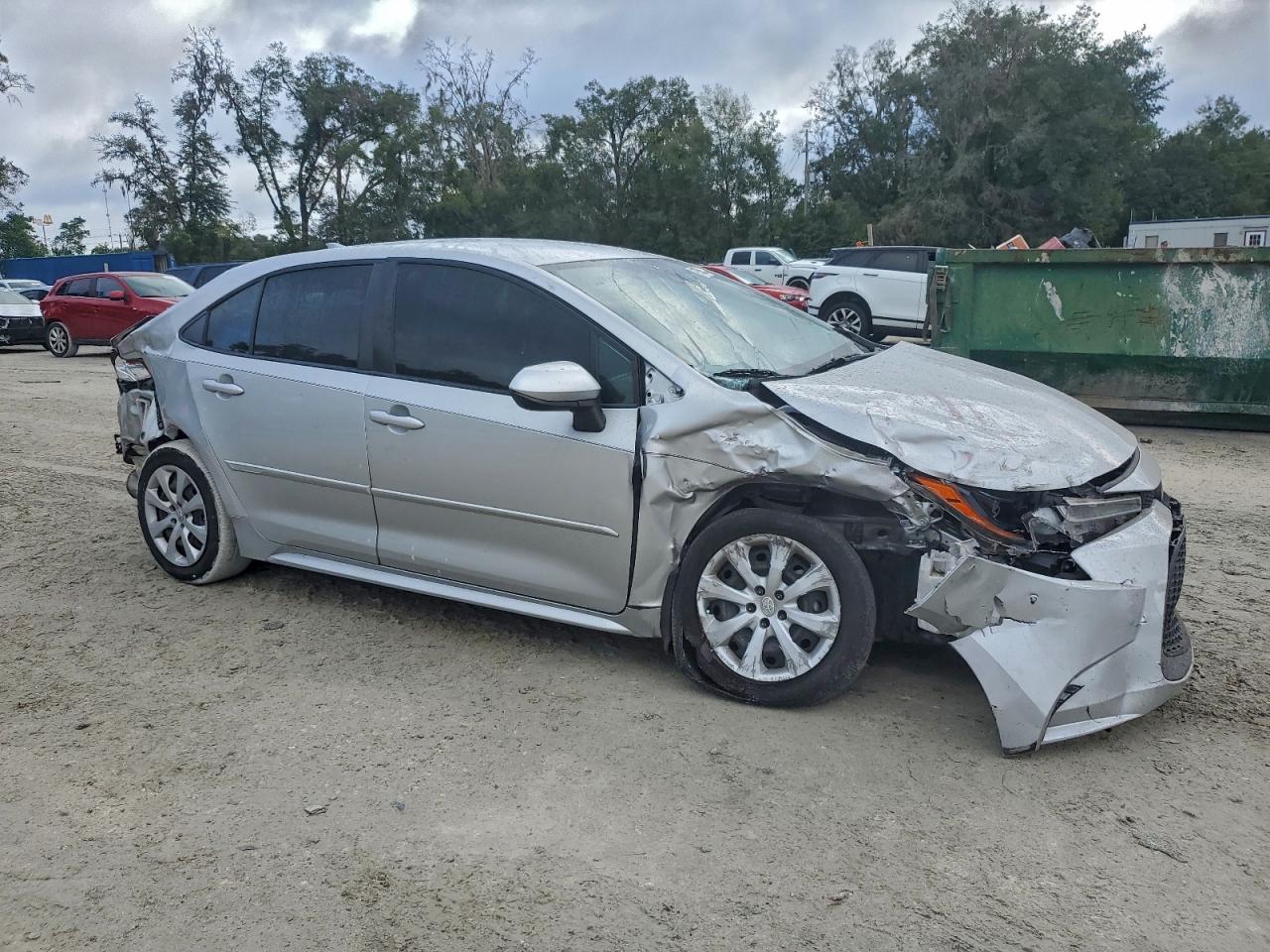 2022 TOYOTA COROLLA LE photo 4