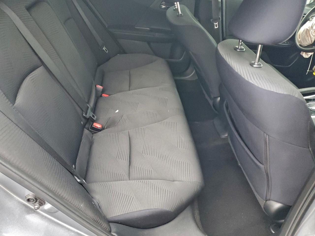 2017 HONDA ACCORD LX photo 10
