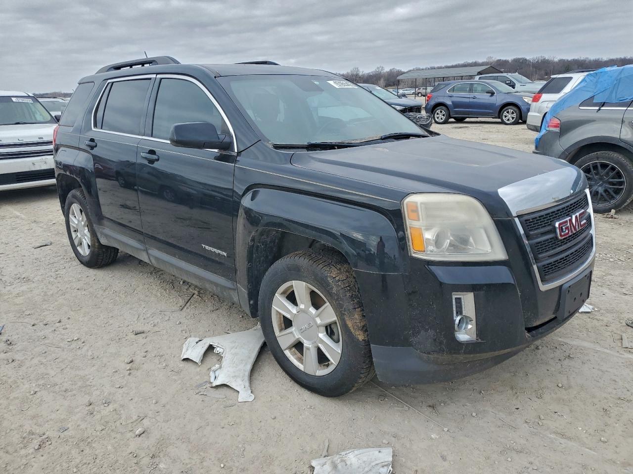 2013 GMC TERRAIN SLT photo 4