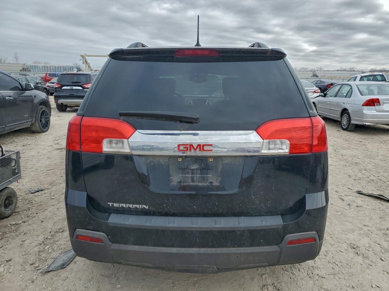 2013 GMC TERRAIN SLT photo 6
