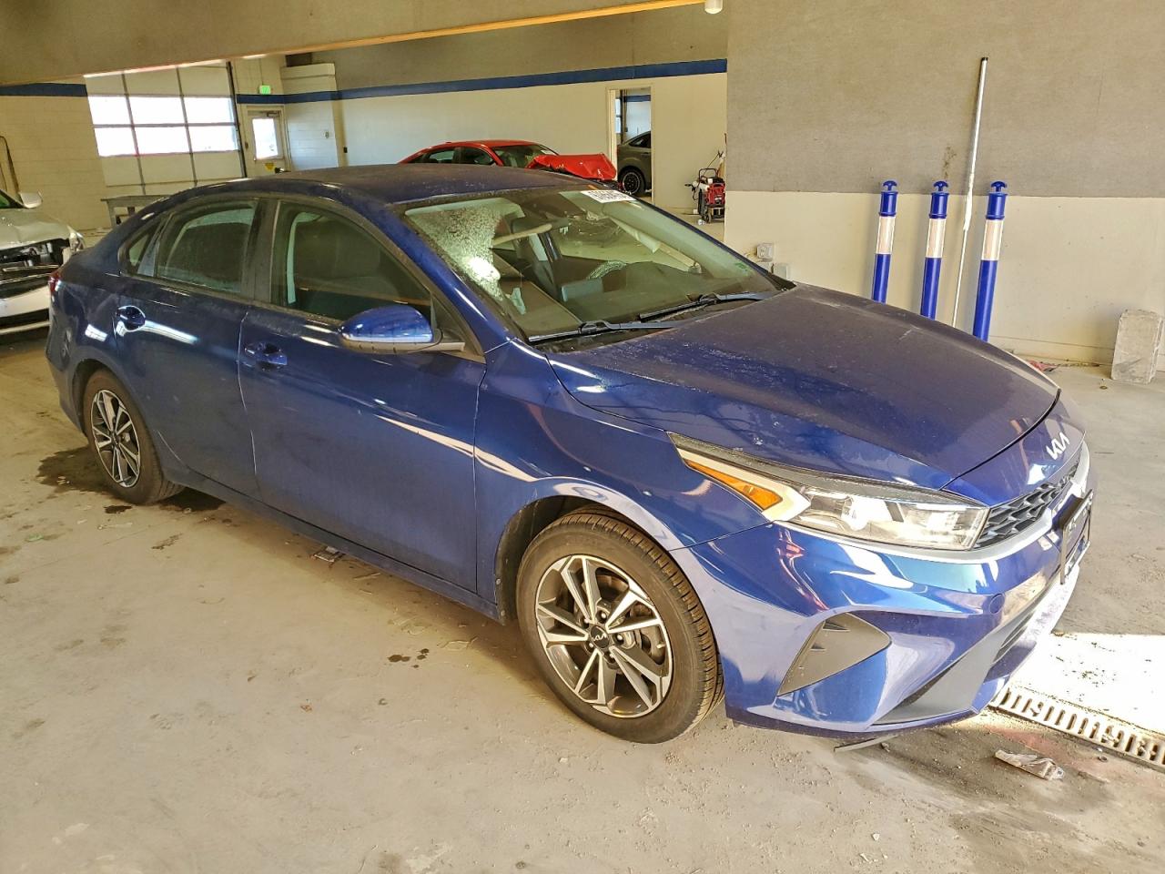 2023 KIA FORTE LX photo 4