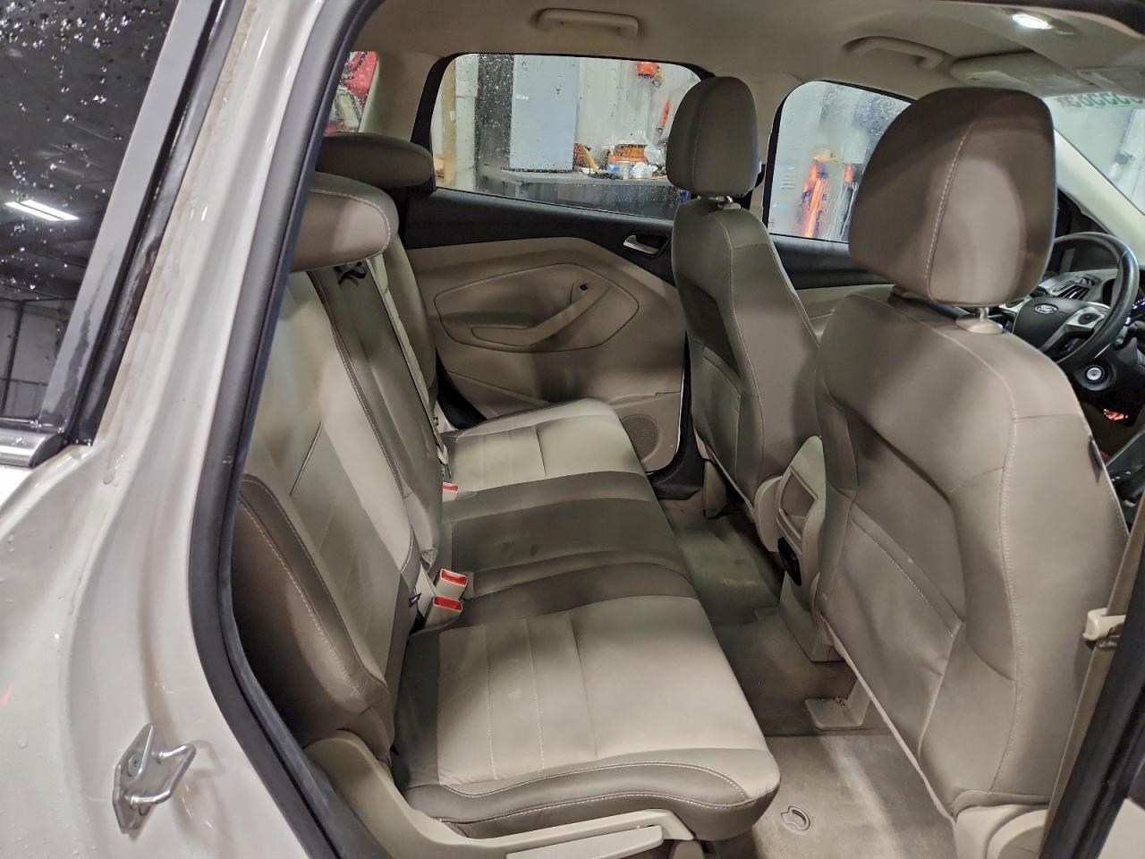 2014 FORD ESCAPE SE photo 11
