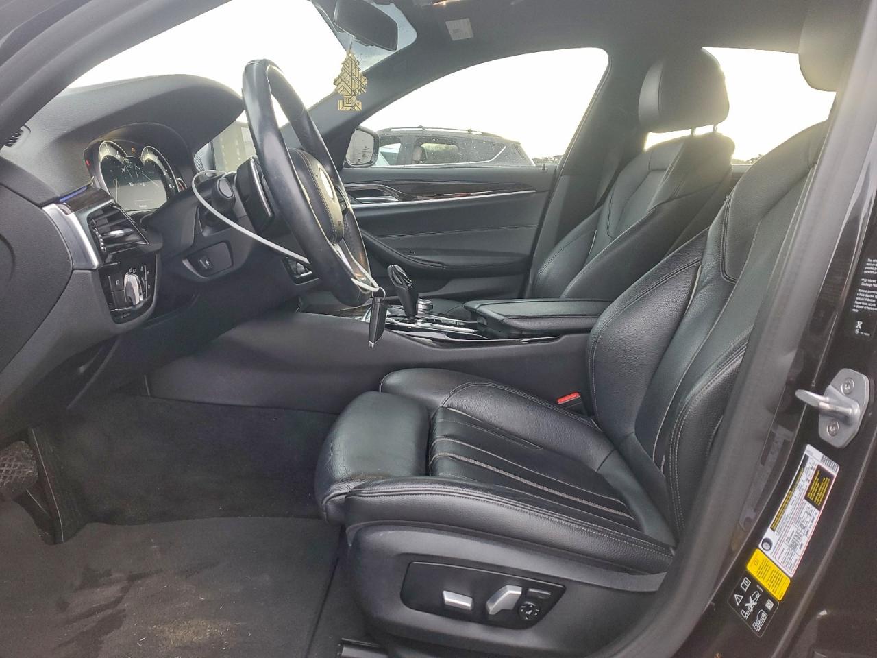 2018 BMW 530 XI photo 7