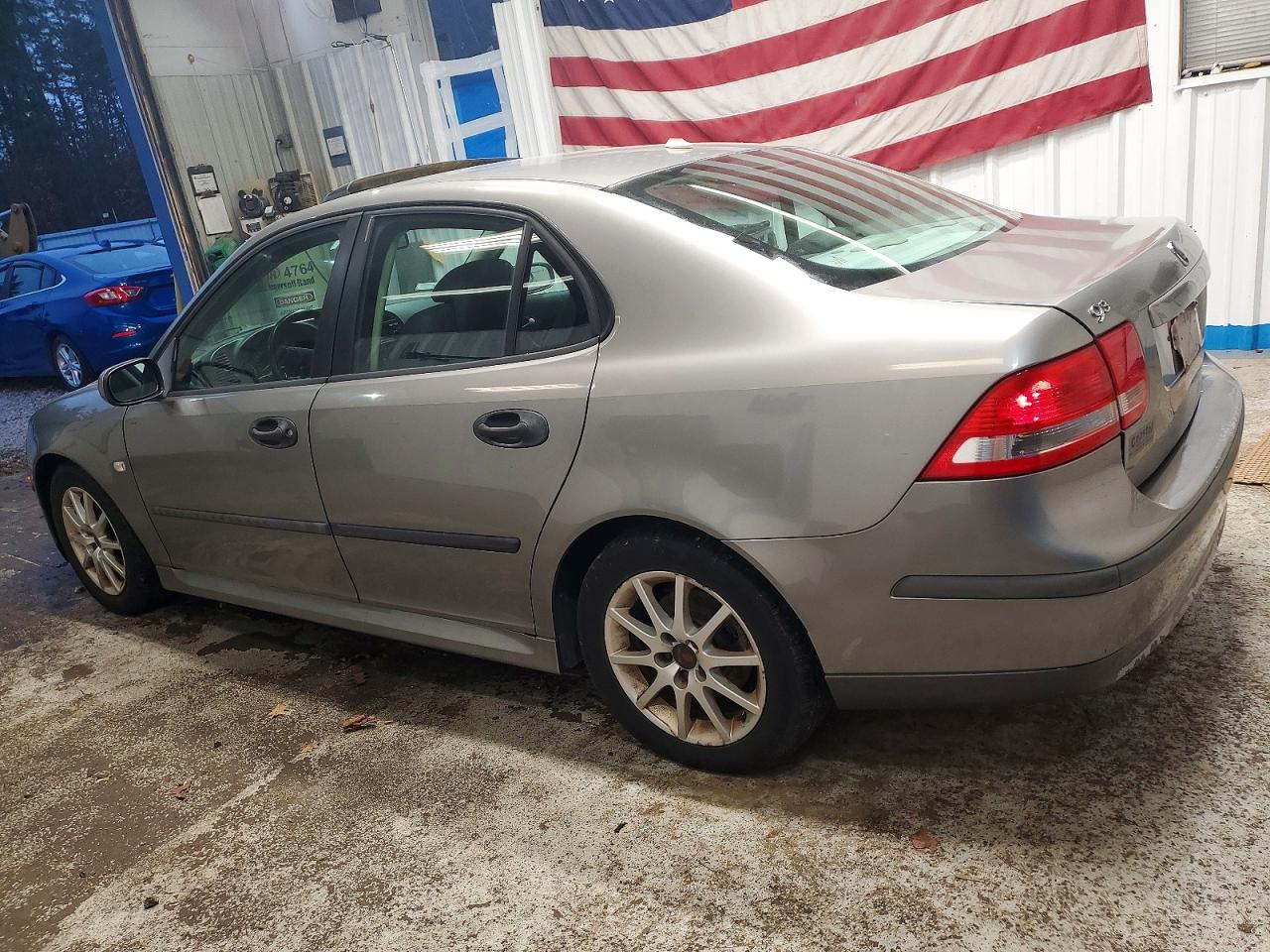 2005 SAAB 9-3 ARC photo 2