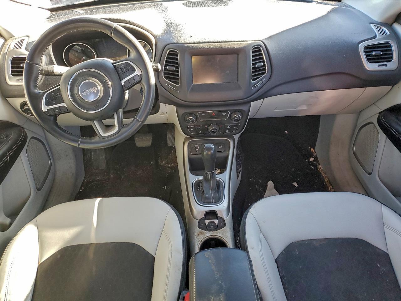 2017 JEEP COMPASS LATITUDE photo 15