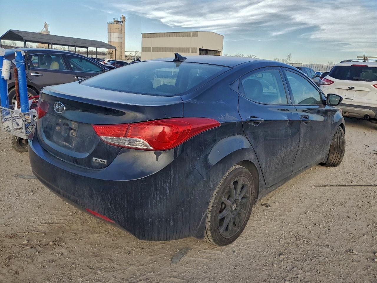 2013 HYUNDAI ELANTRA GLS photo 3