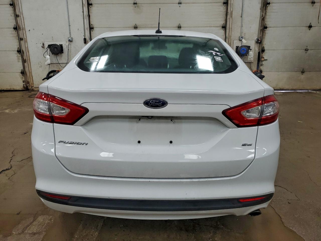 2015 FORD FUSION SE photo 6