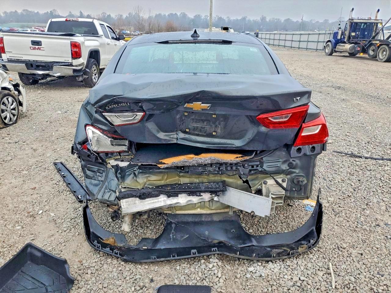 2017 CHEVROLET MALIBU LT photo 6