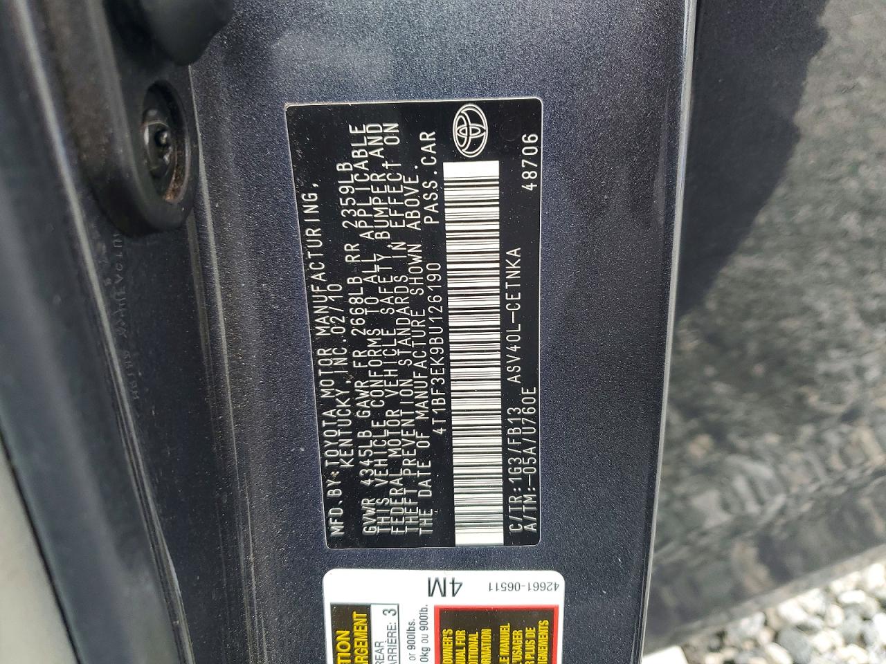 2011 TOYOTA CAMRY BASE photo 12