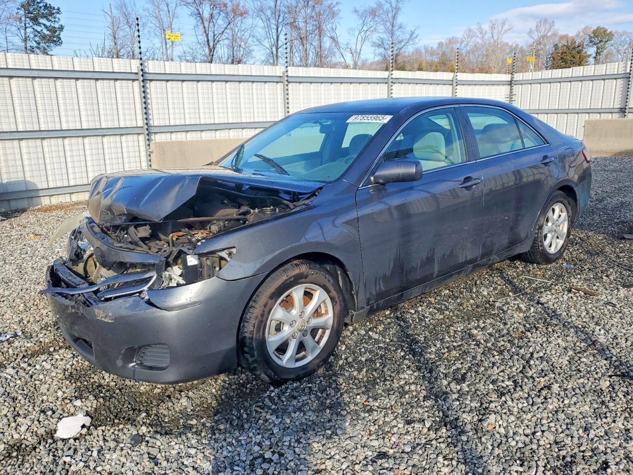 2011 TOYOTA CAMRY