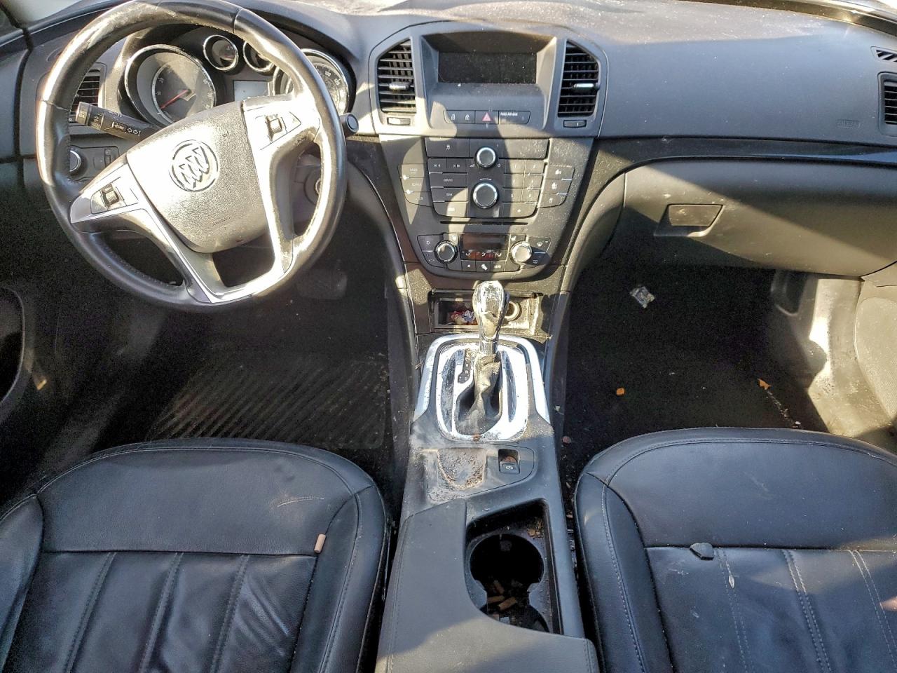 2011 BUICK REGAL CXL photo 8