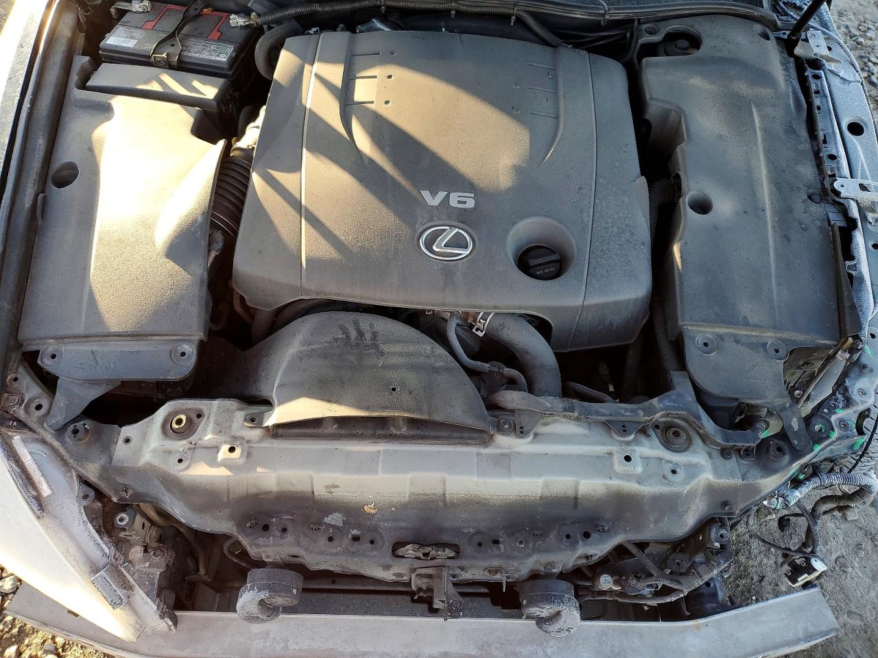 2011 LEXUS IS 250 photo 11