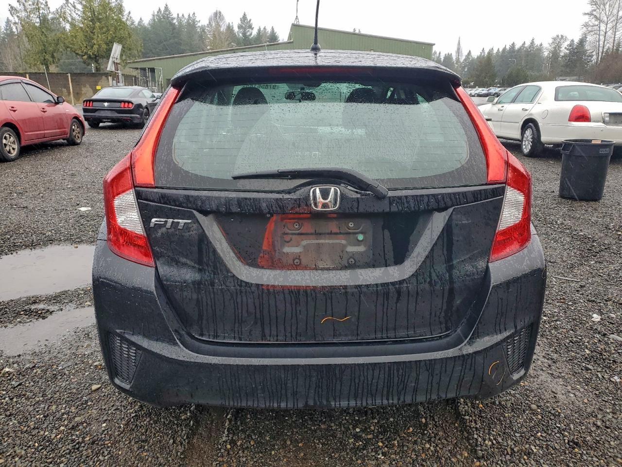 2015 HONDA FIT LX photo 11