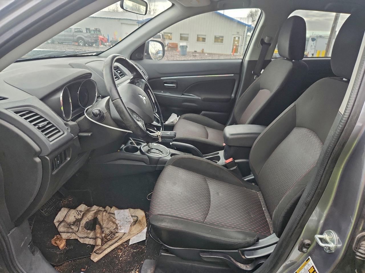 2016 MITSUBISHI OUTLANDER SPORT ES photo 7