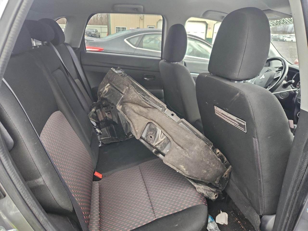 2016 MITSUBISHI OUTLANDER SPORT ES photo 10