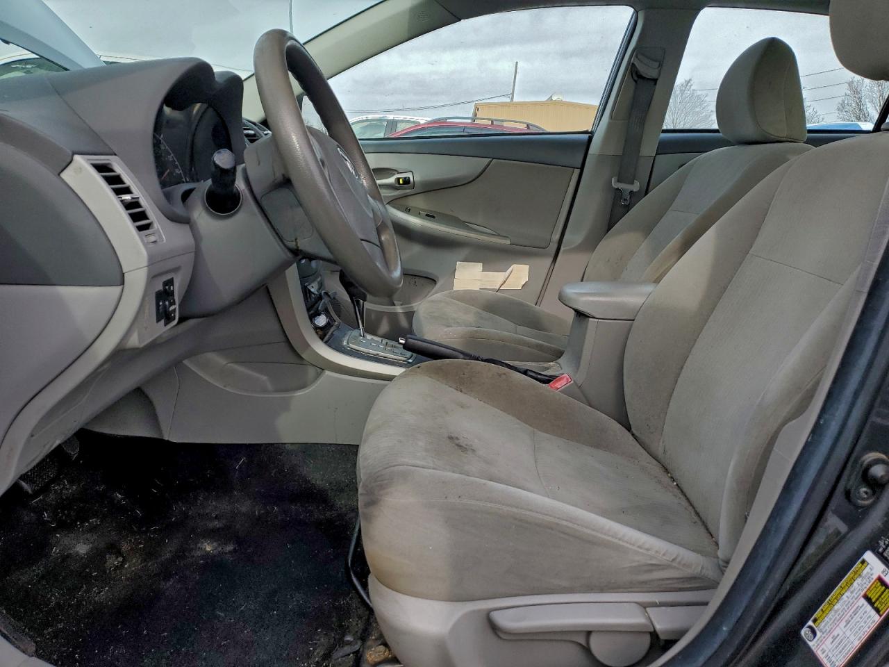 2010 TOYOTA COROLLA BASE photo 7