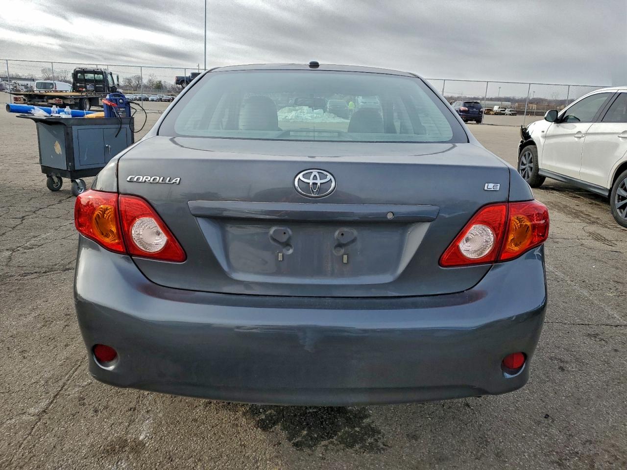 2010 TOYOTA COROLLA BASE photo 6