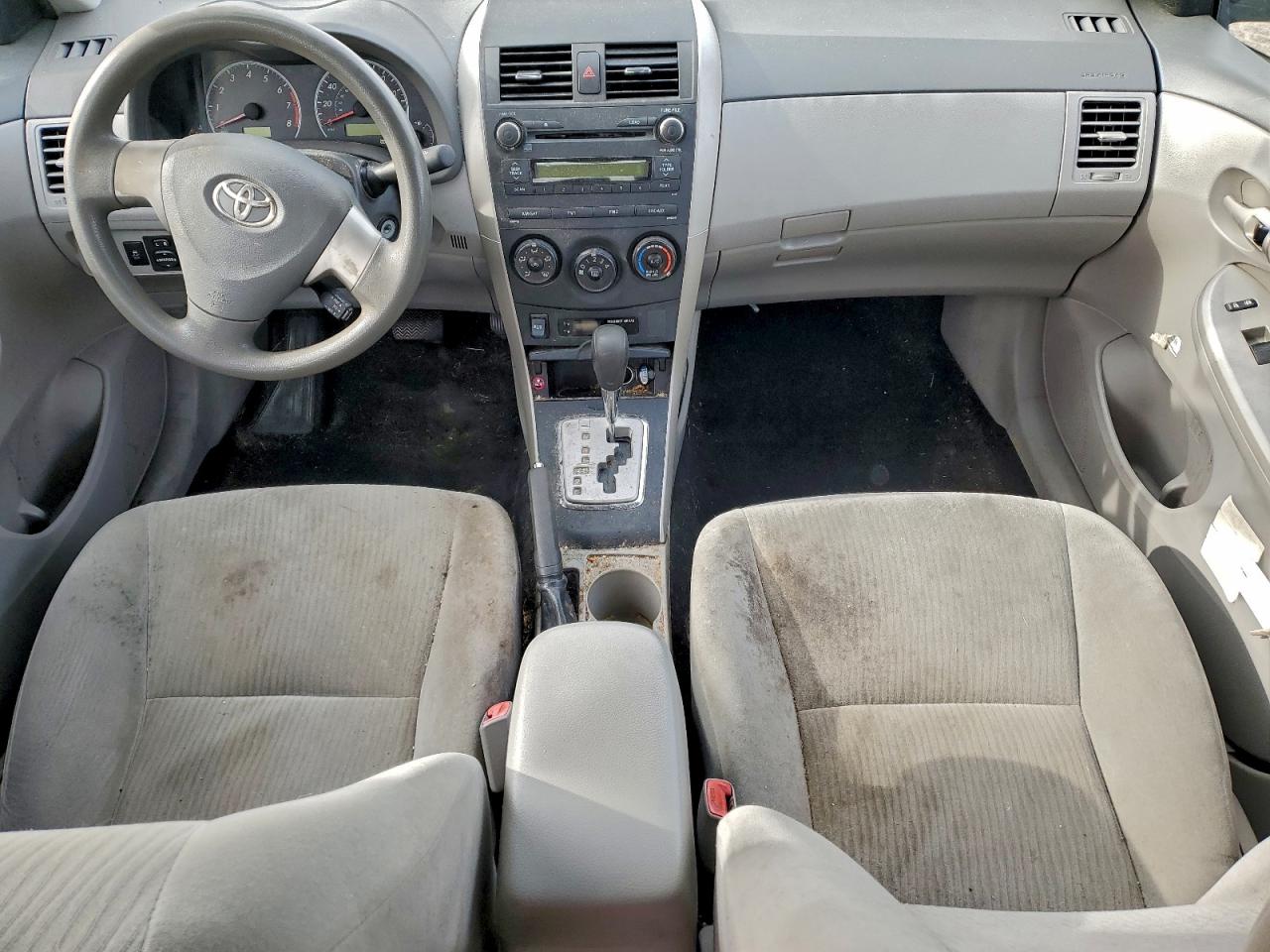 2010 TOYOTA COROLLA BASE photo 8