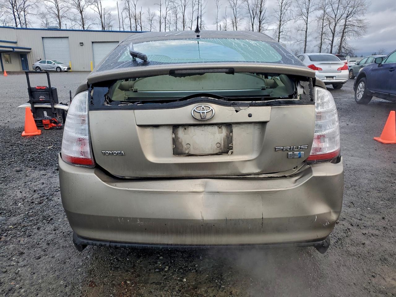 2009 TOYOTA PRIUS photo 6