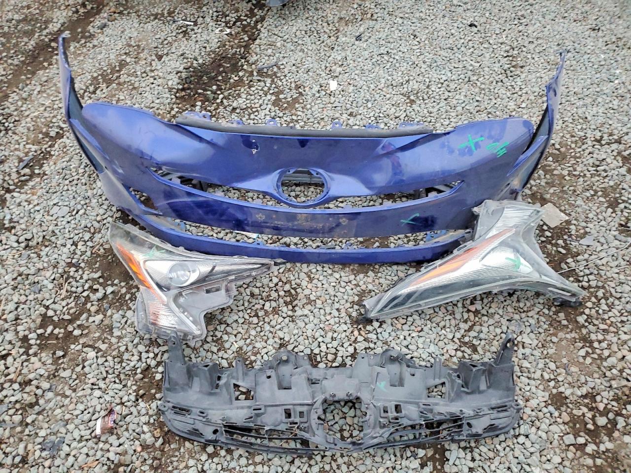 2017 TOYOTA PRIUS photo 12