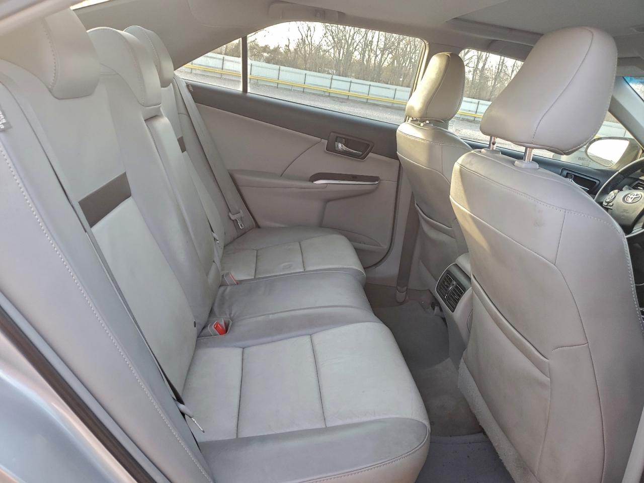 2012 TOYOTA CAMRY BASE photo 10