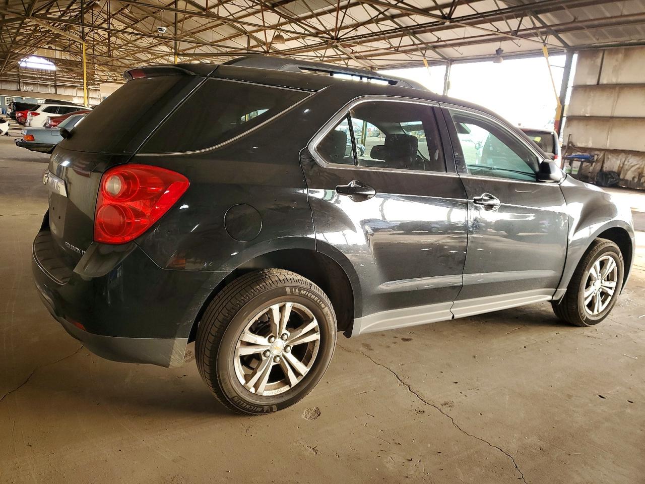 2015 CHEVROLET EQUINOX LT photo 3