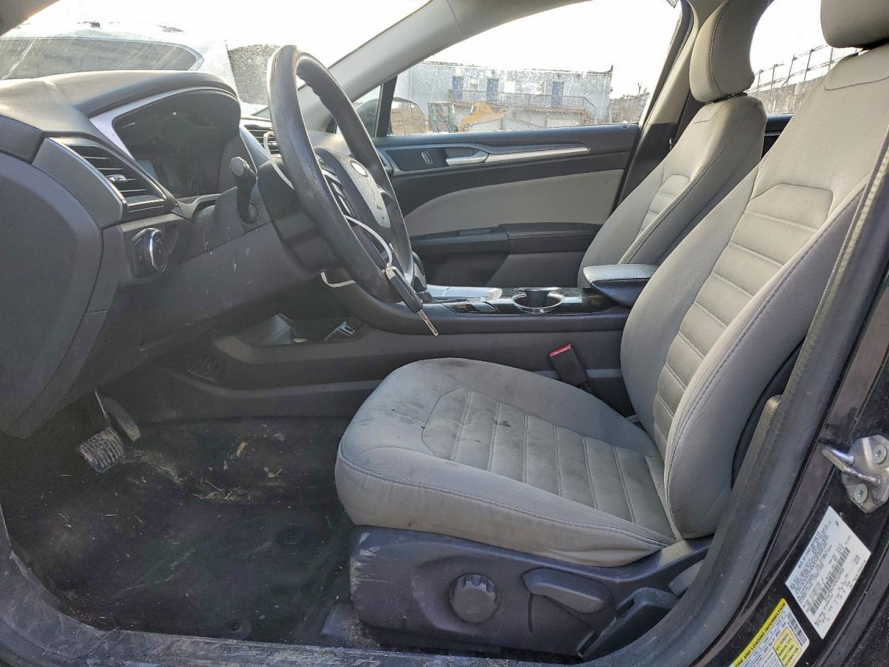 2015 FORD FUSION S photo 7