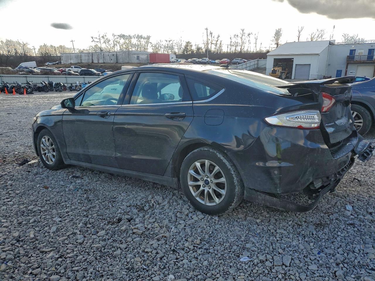 2015 FORD FUSION S photo 2