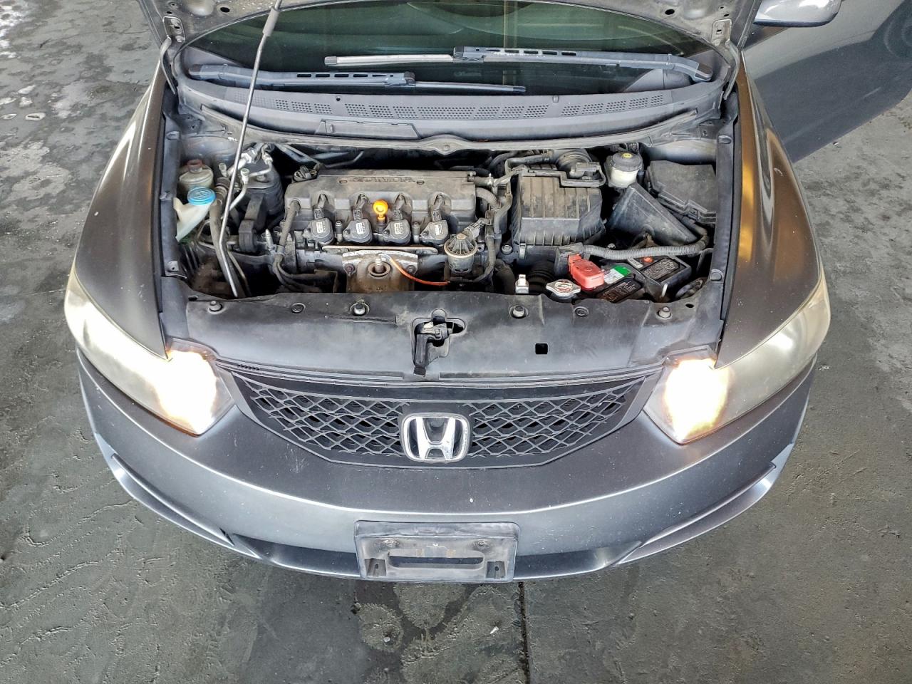 2010 HONDA CIVIC LX photo 11