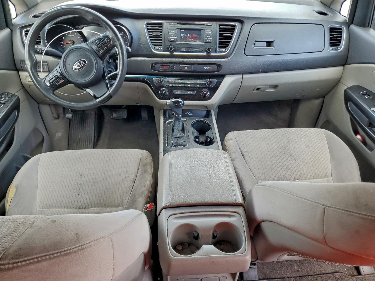 2016 KIA SEDONA photo 8