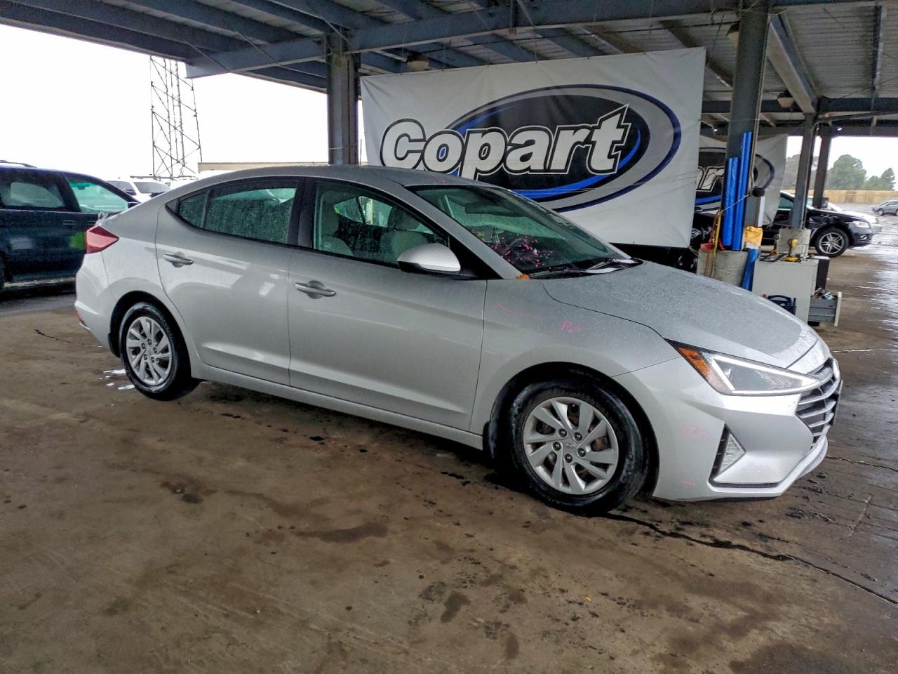 2020 HYUNDAI ELANTRA SE photo 4
