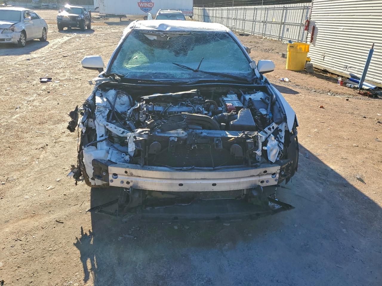 2018 TOYOTA CAMRY photo 9