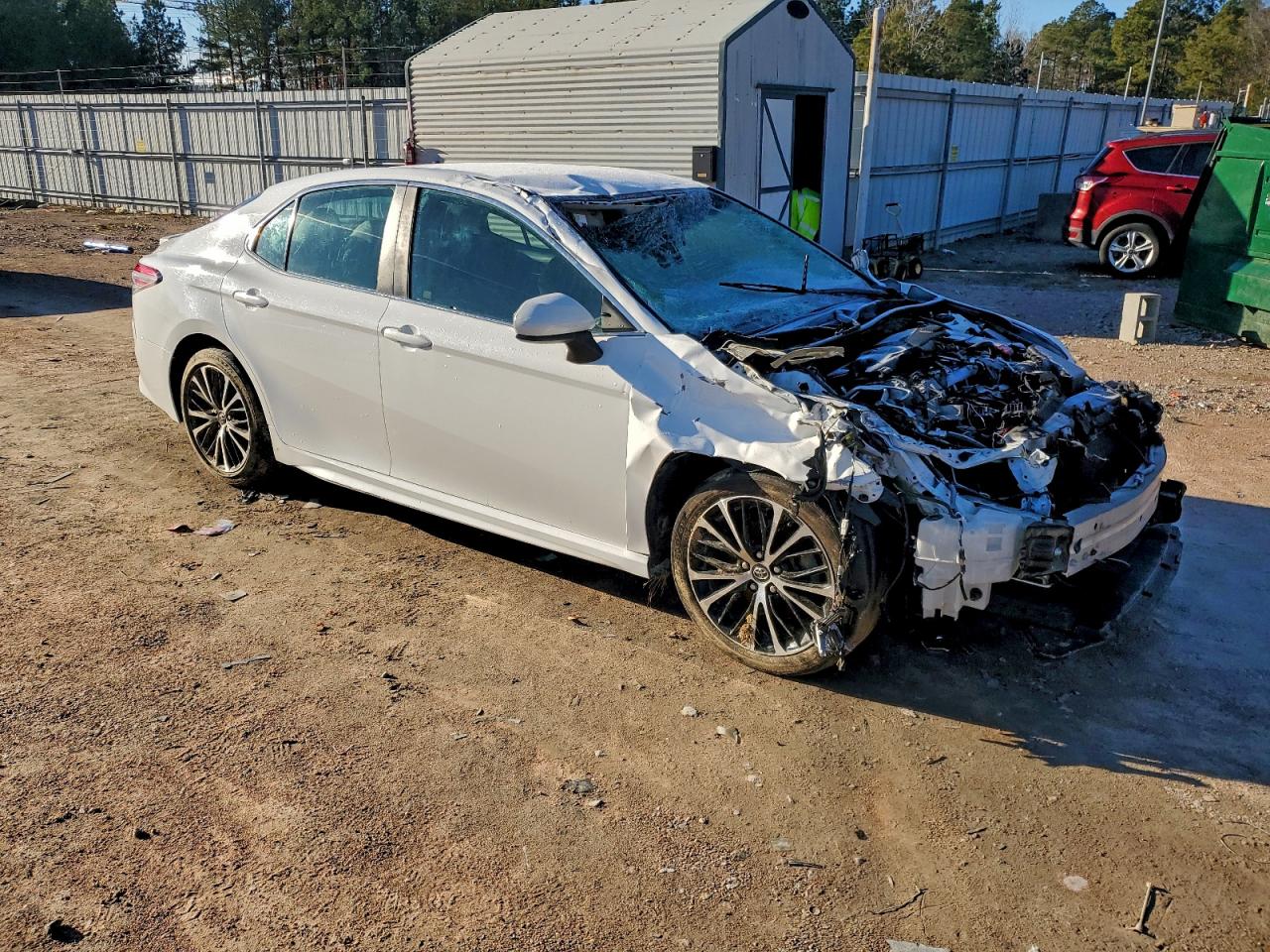 2018 TOYOTA CAMRY photo 7