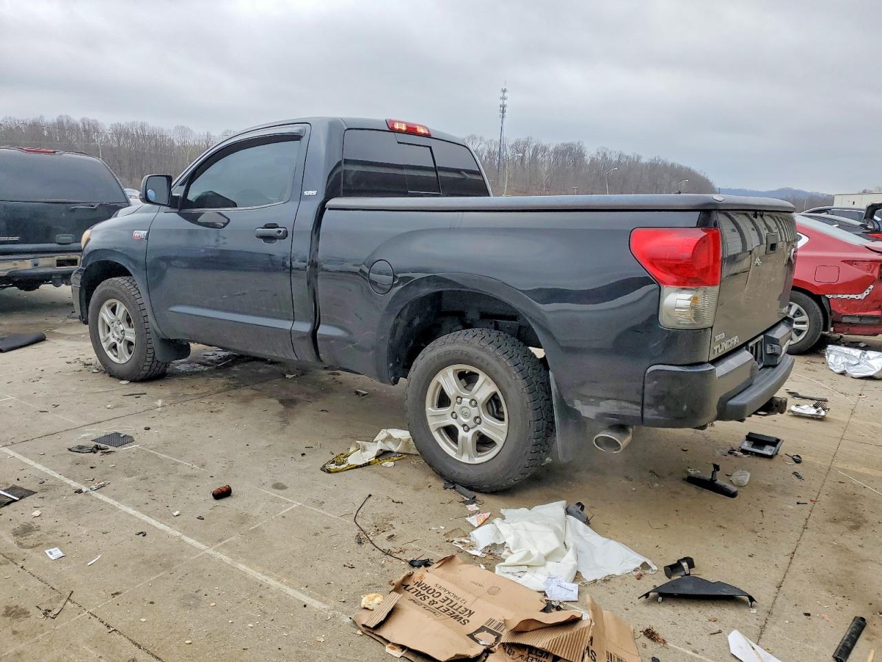 2007 TOYOTA TUNDRA photo 2