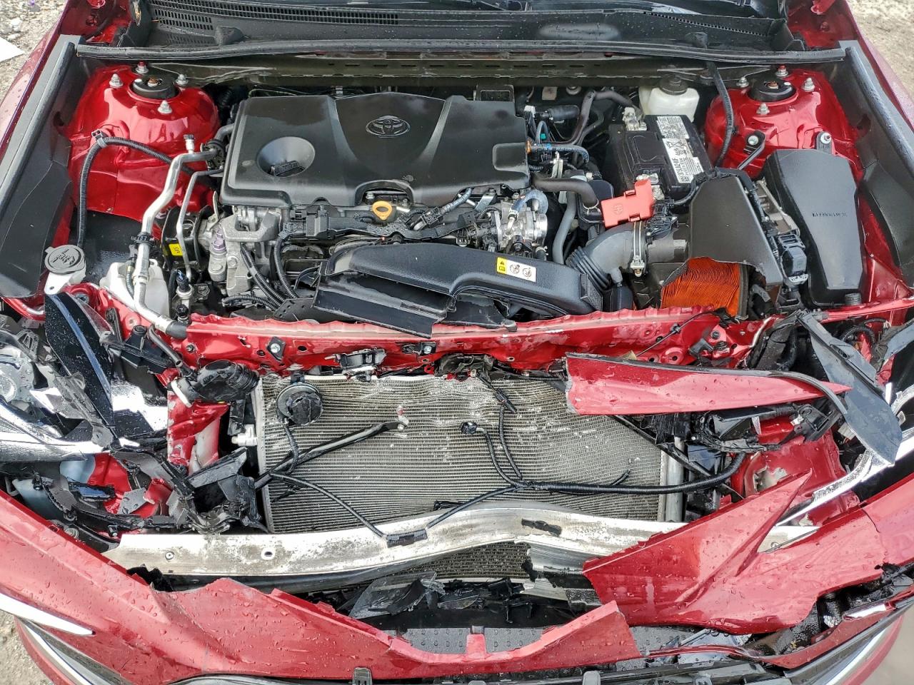 2022 TOYOTA CAMRY LE photo 11