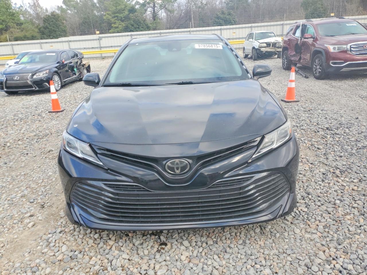 2020 TOYOTA CAMRY LE photo 5