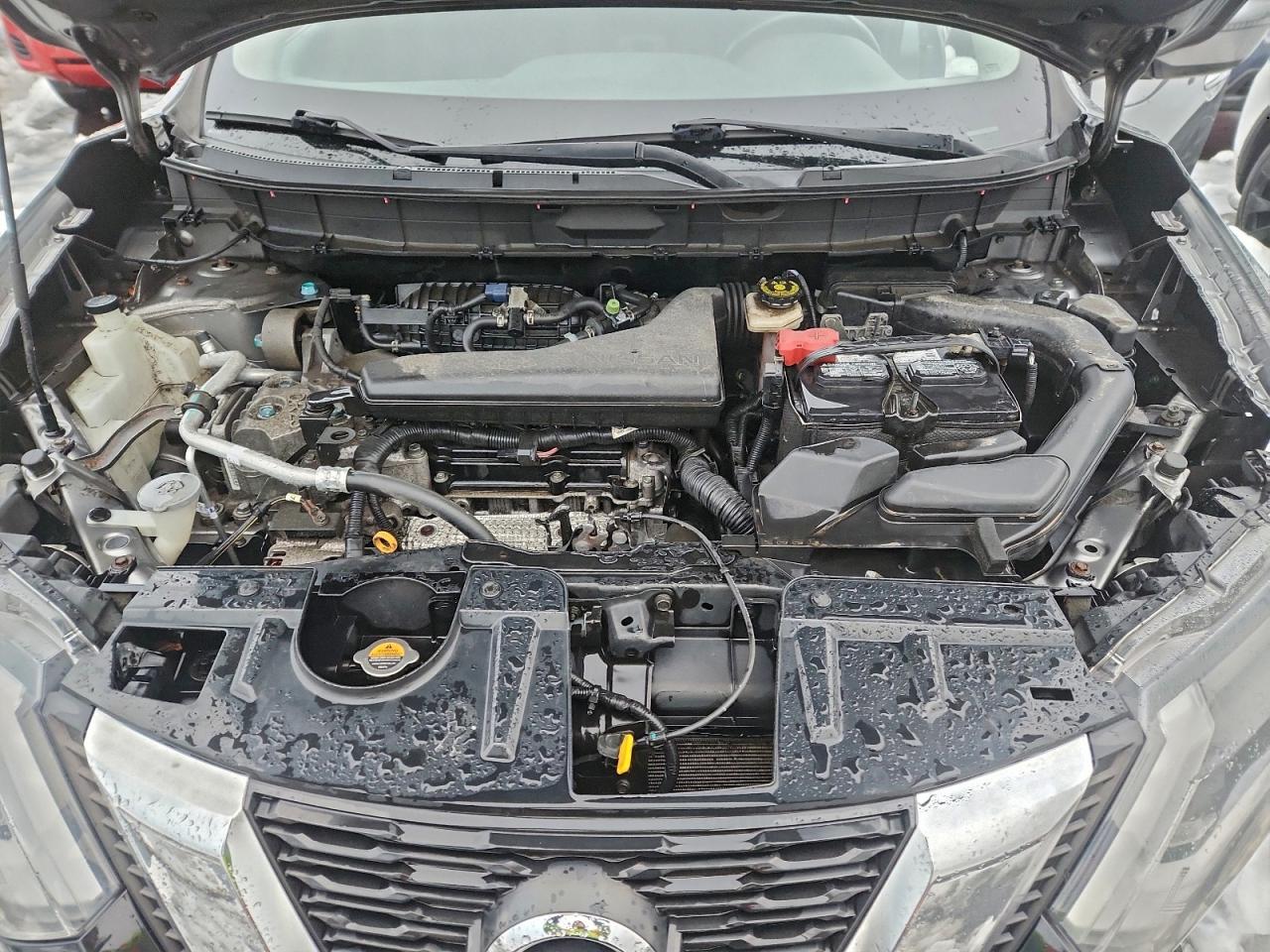 2018 NISSAN ROGUE S photo 12