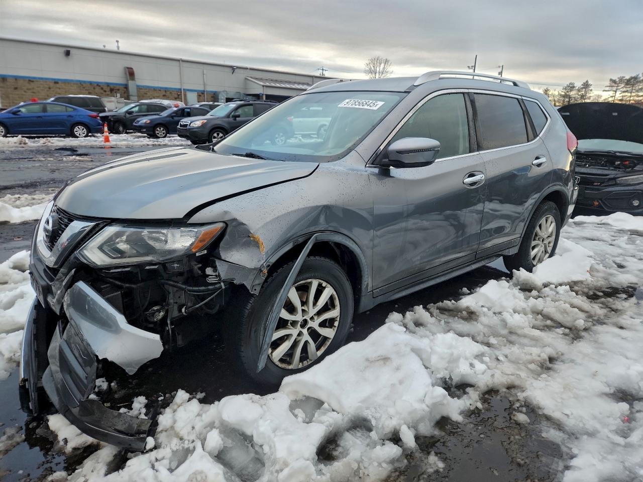 2018 NISSAN ROGUE