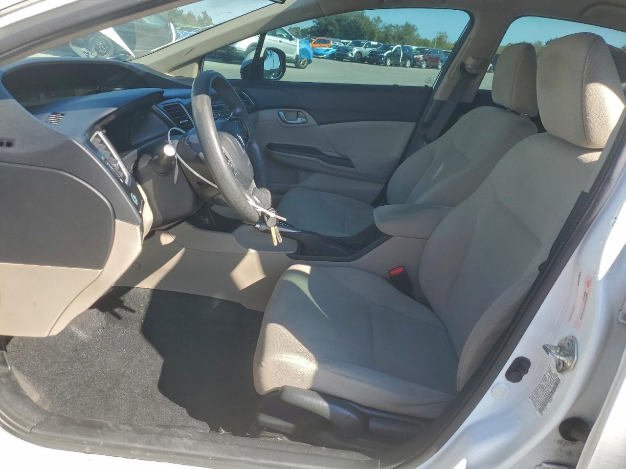 2013 HONDA CIVIC LX photo 7